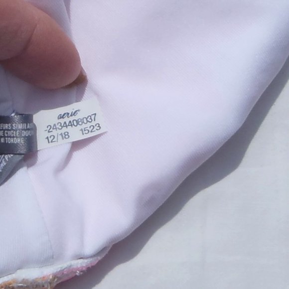 Aerie One Piece Swimsuit - EUC - Picture 9 of 11